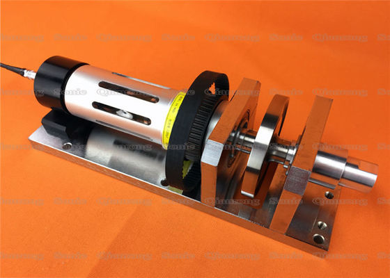 Macchina per cucire ultrasonica longitudinale, vibrazione ultrasonica della goffratrice per il materiale più spesso speciale di TPU